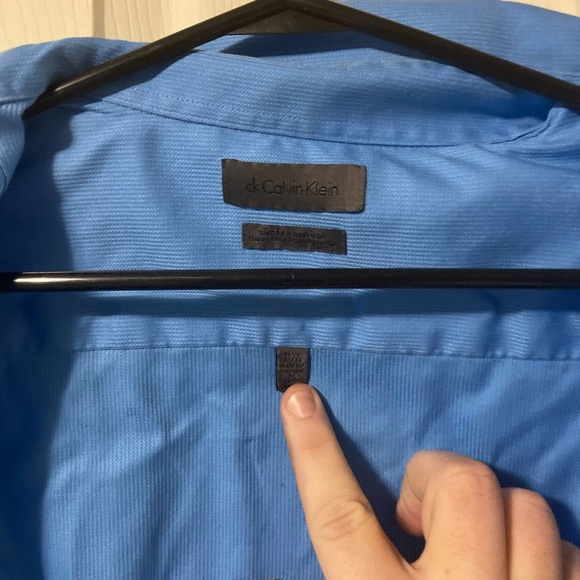 EUC Calvin Klein dress shirt 16.5/32 33 - Picture 3 of 3